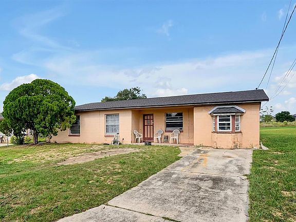2nd image of 820 BOOKER STREET