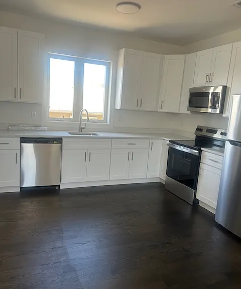 4241 Hylan Blvd #2 — Photo 3