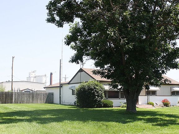 5th image of 912 S Taylor St
