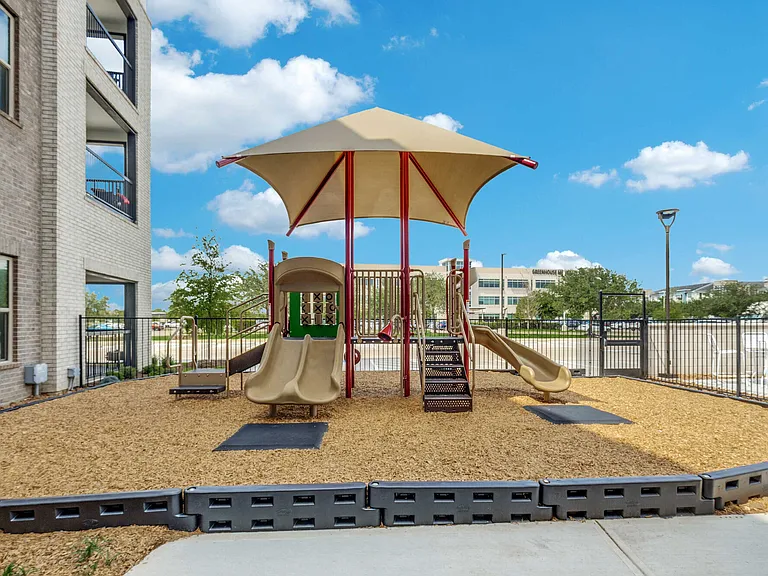 Palladium Park Row Katy — Photo 21