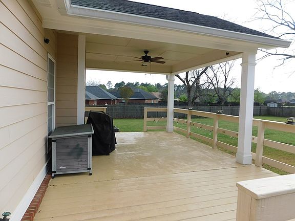 5th image of 252 Hawkstead Dr