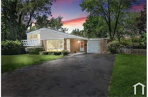 558 Mallard Ln Photo 1