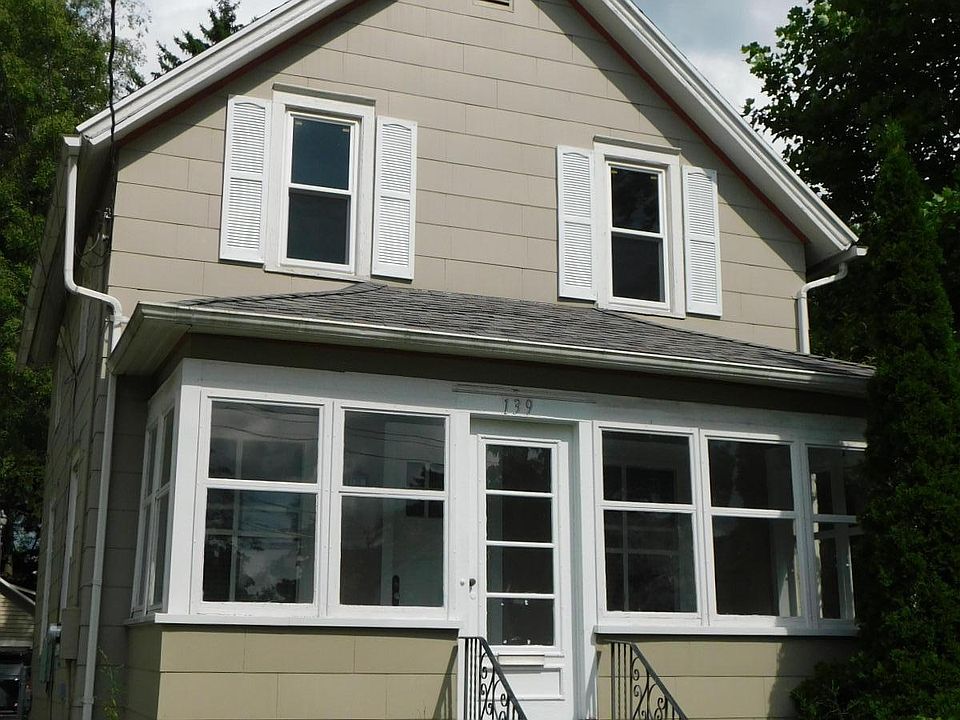 1st image of 139 Regent St