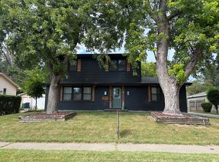3920 79th St, Urbandale, IA 50322
