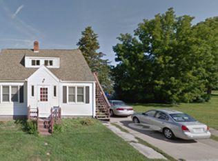 458 Southwest Rd, Platteville, WI 53818