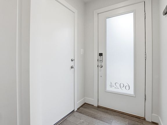 Entry way.