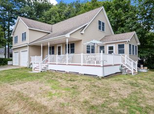 10 Maple St, York, ME 03909