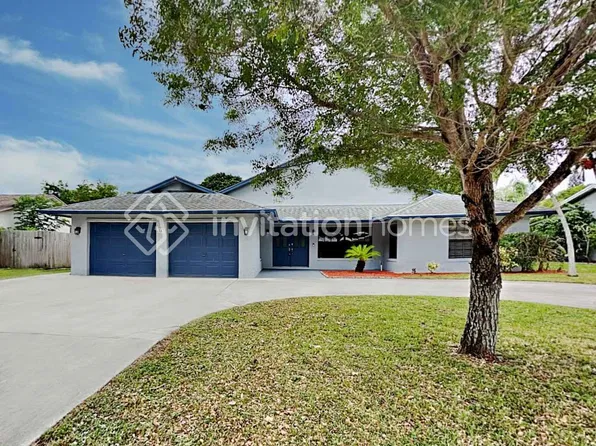 147 Heron Pkwy, Royal Palm Beach, FL 33411