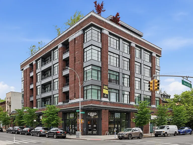 329 Gates Ave #503A — Photo 18