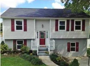 4108 Angola Rd, Knoxville, TN 37921