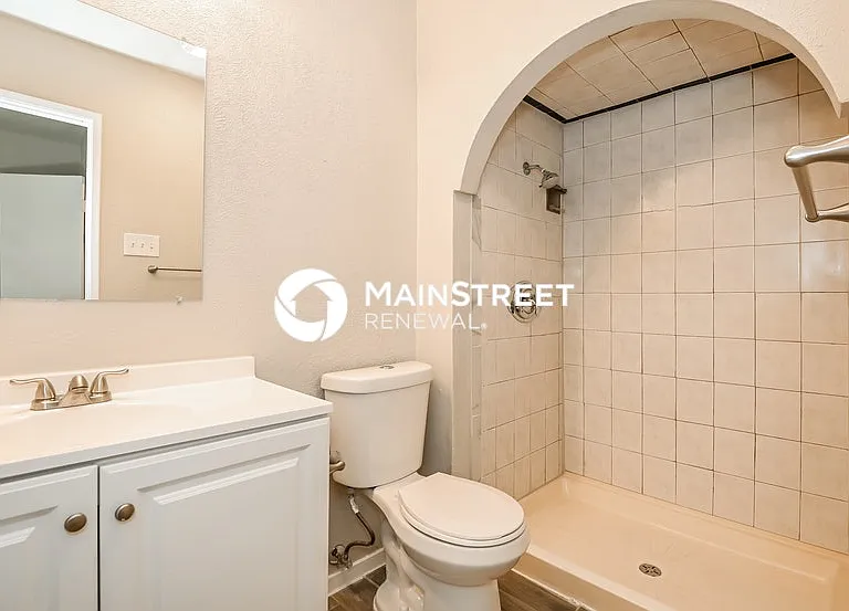 450 Thistle Dr — Photo 13