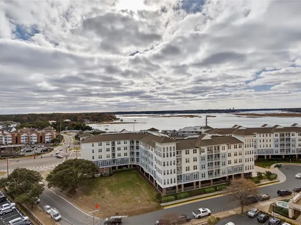 3288 Page Ave APT 1109, Virginia Beach, VA 23451