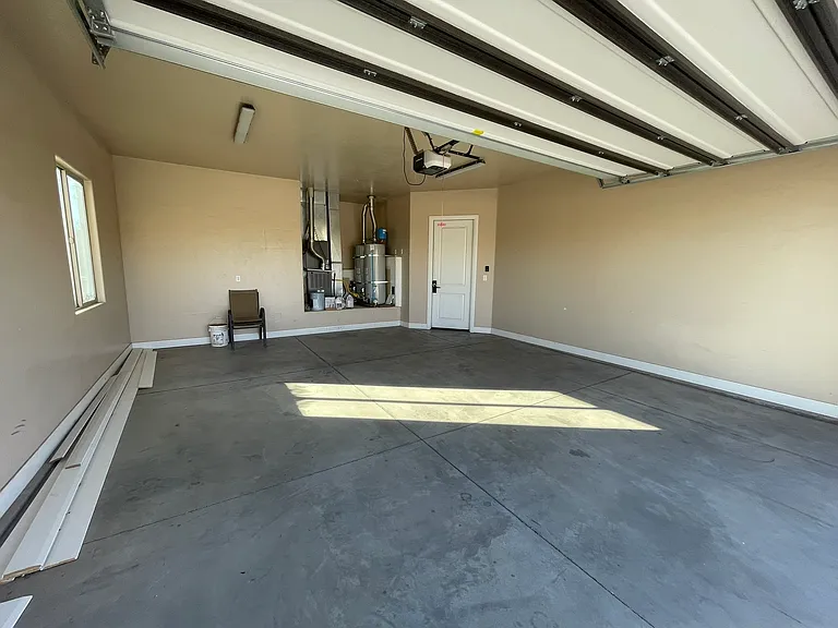 3212 S 4900 W — Photo 31