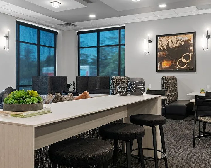 Lydia Rose Apartments — Photo 60