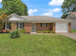 1820 Vale Ct, New Albany, IN 47150