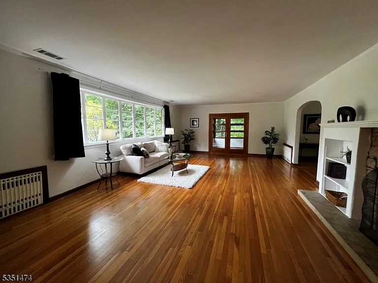 56 Grandview Pl — Photo 9