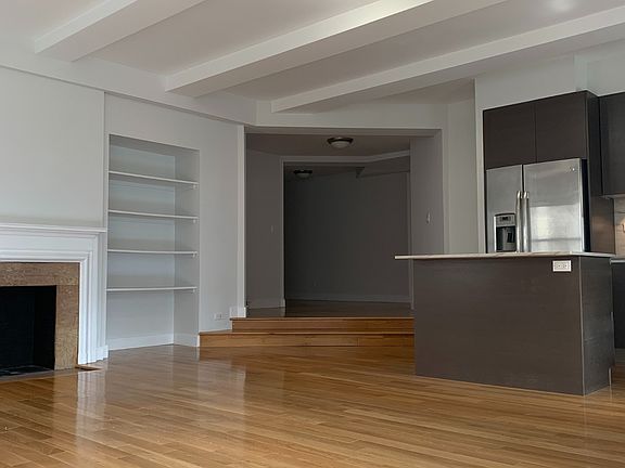 3rd image of 400 E 57th St APT 7K