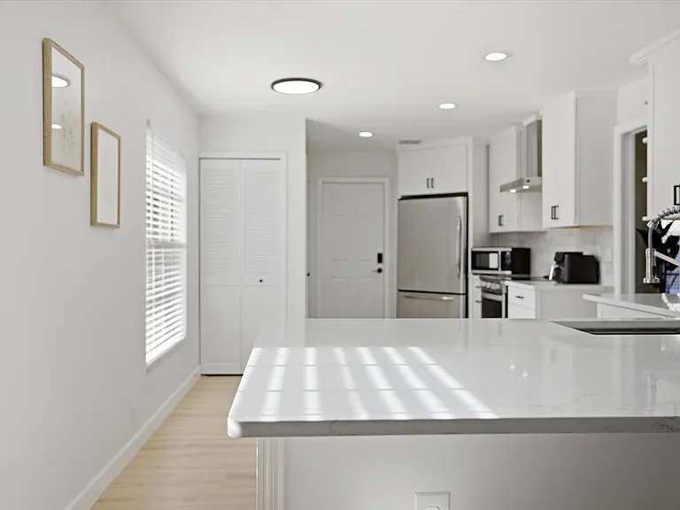 5829 Fairwoods Cir — Photo 34