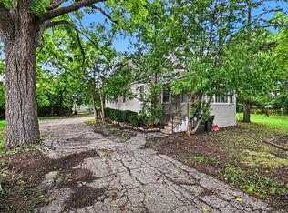 1428 N Cedar Lake Rd, Round Lake Beach, IL 60073