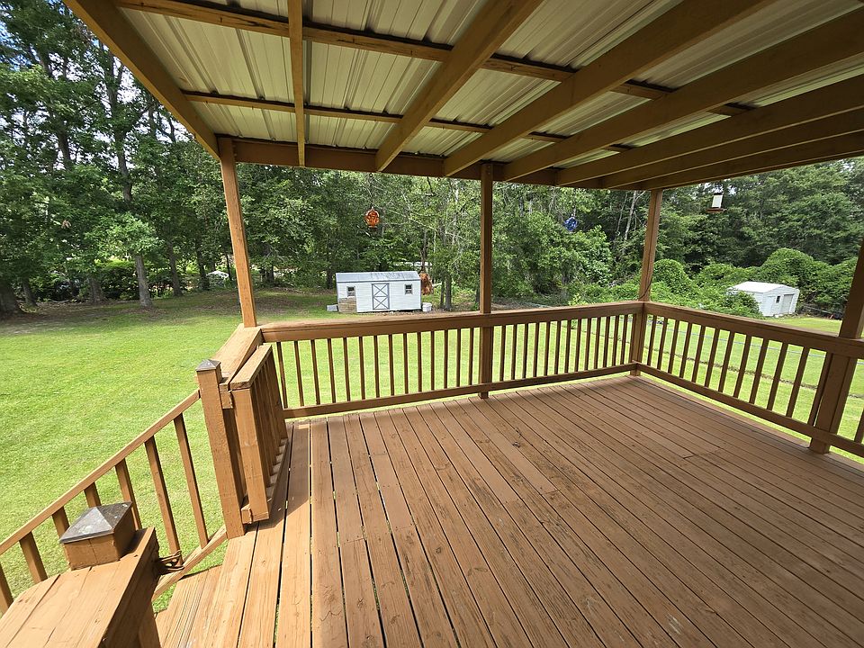 2nd image of 142 Crestview Dr