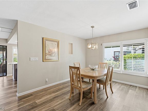 4th image of 1836 Pine Glade Cir