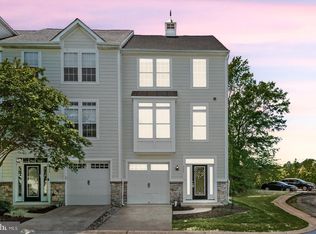 506 Monroe Point Dr, Colonial Beach, VA 22443
