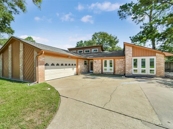 7506 N Hollow Cir, Humble, TX 77396