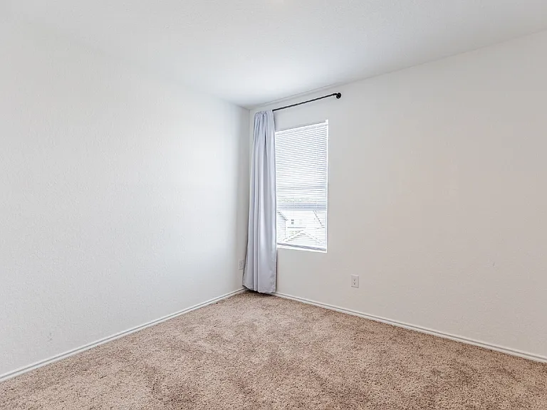 31708 Ambrose St — Photo 22