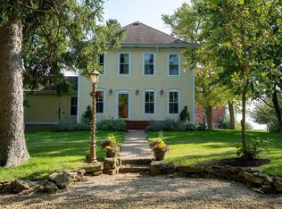 9185 Gem View Ln, Mount Horeb, WI 53572