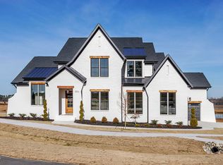 3900 Berkeley Town Ln, Fuquay Varina, NC 27526