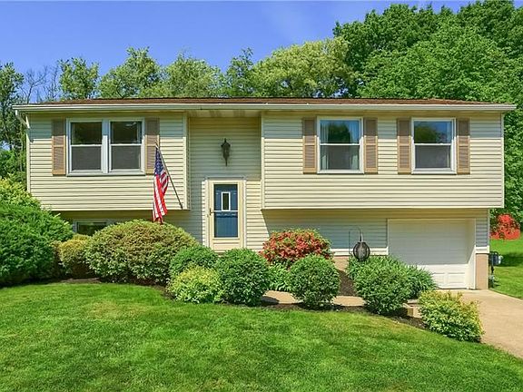 2nd image of 312 Fayette Dr