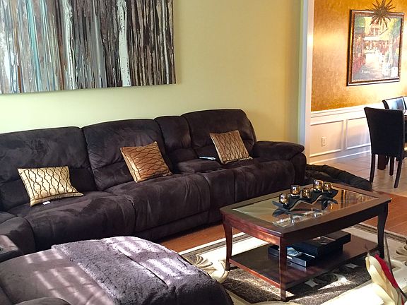 Open Living Room 1/2 Bath