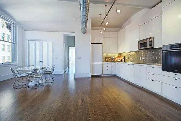 Rented by Town Residential | media 30