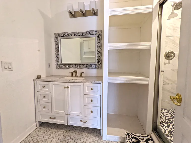 13427 Fountain Bleau Dr — Photo 7