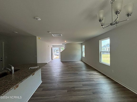 4th image of 1394 New Sun Drive SE Lot 83