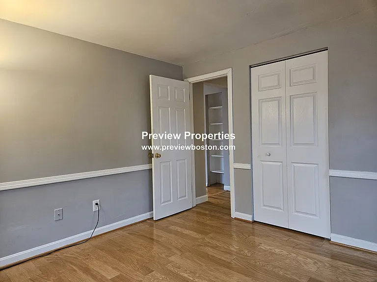 38 Carey Ave #3P — Photo 23