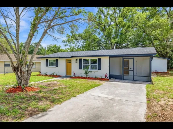 39252 Heights Ave, Zephyrhills, FL 33542