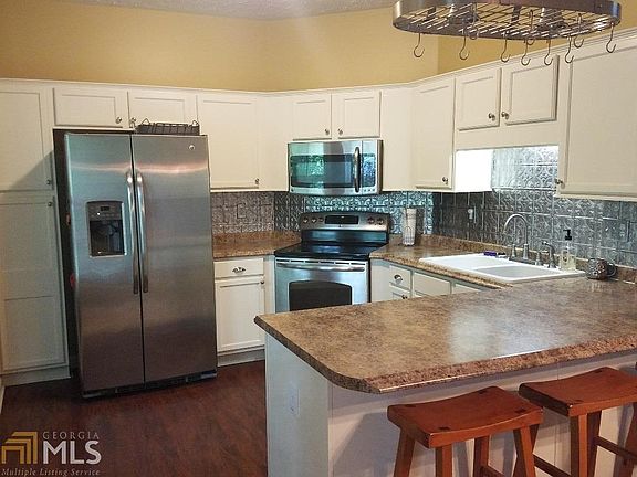 5th image of 4750 Crawford Oaks Dr