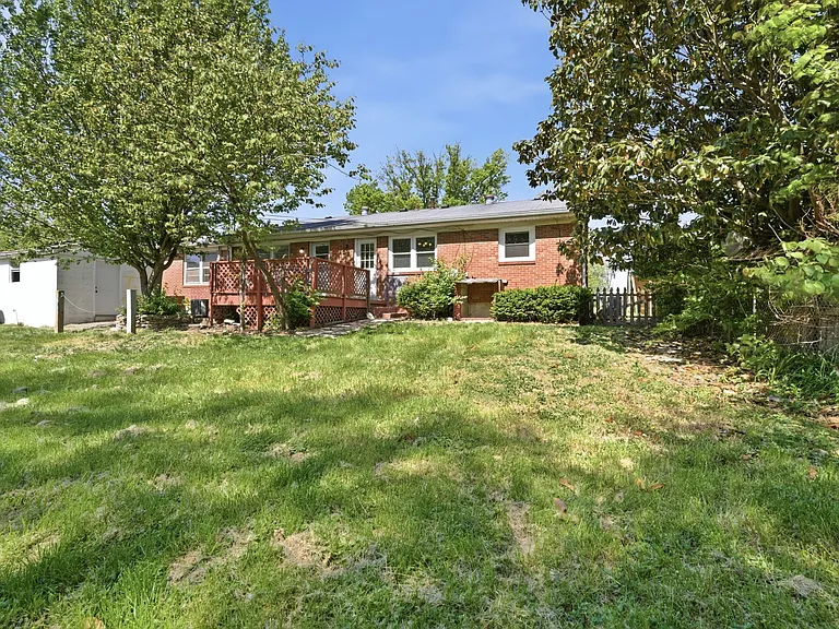 2104 Jasmine Dr #A — Photo 23