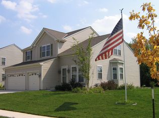 10215 W Dean Rd, Milwaukee, WI 53224