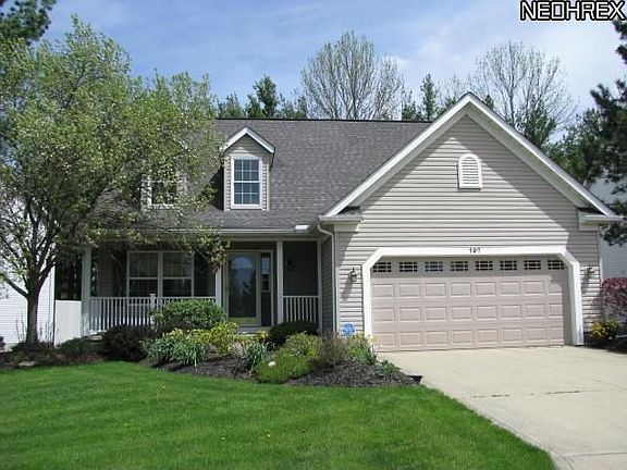 2nd image of 107 Pine Hollow Cir