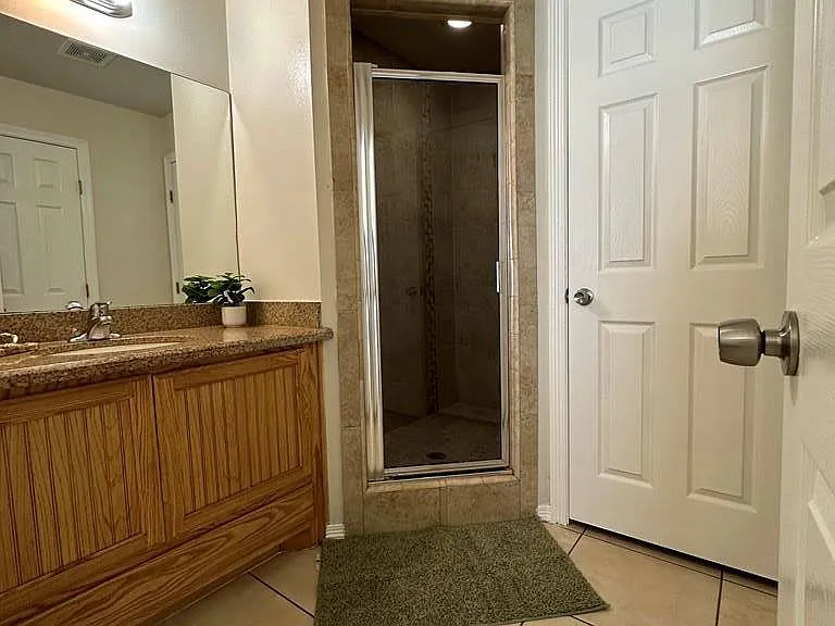 2000 Westminster Cir #2048 — Photo 6
