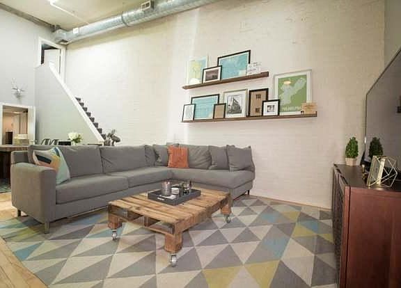 3rd image of 813 N Hancock St #3