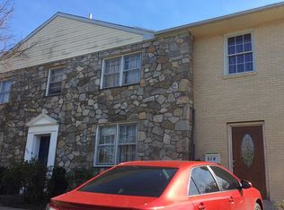 516 Ashbourne Rd, Cheltenham, PA 19012