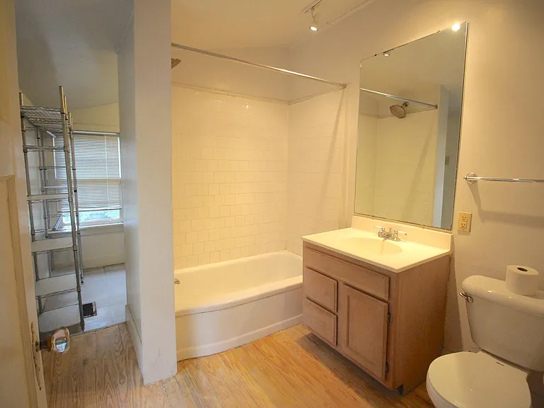 7809 Freret St — Photo 9