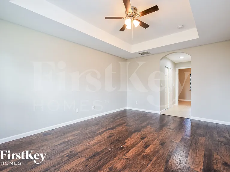 5123 White Ave — Photo 12