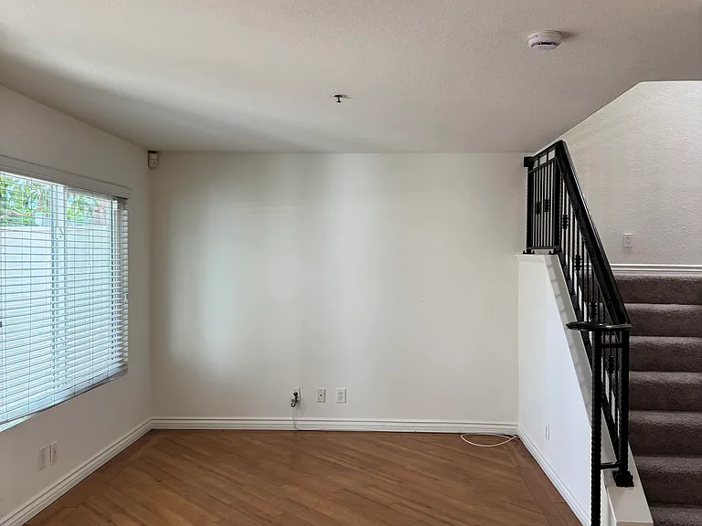 2233 Fairview Rd #S — Photo 6