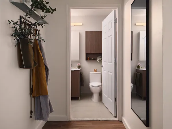 33 Hudson Street image 1 of 19