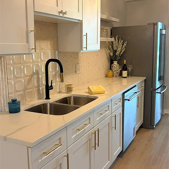 4890 Bay St NE #127 — Photo 12