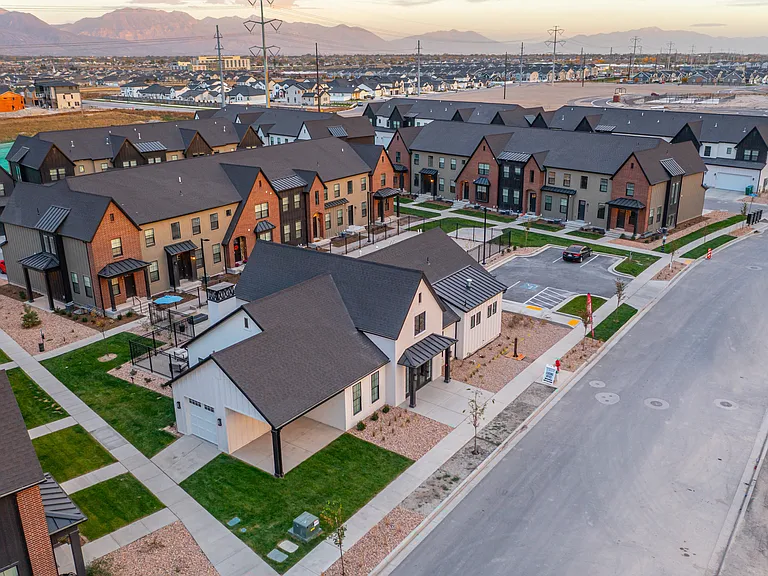 Drexler Townhomes at Holbrook — Photo 32